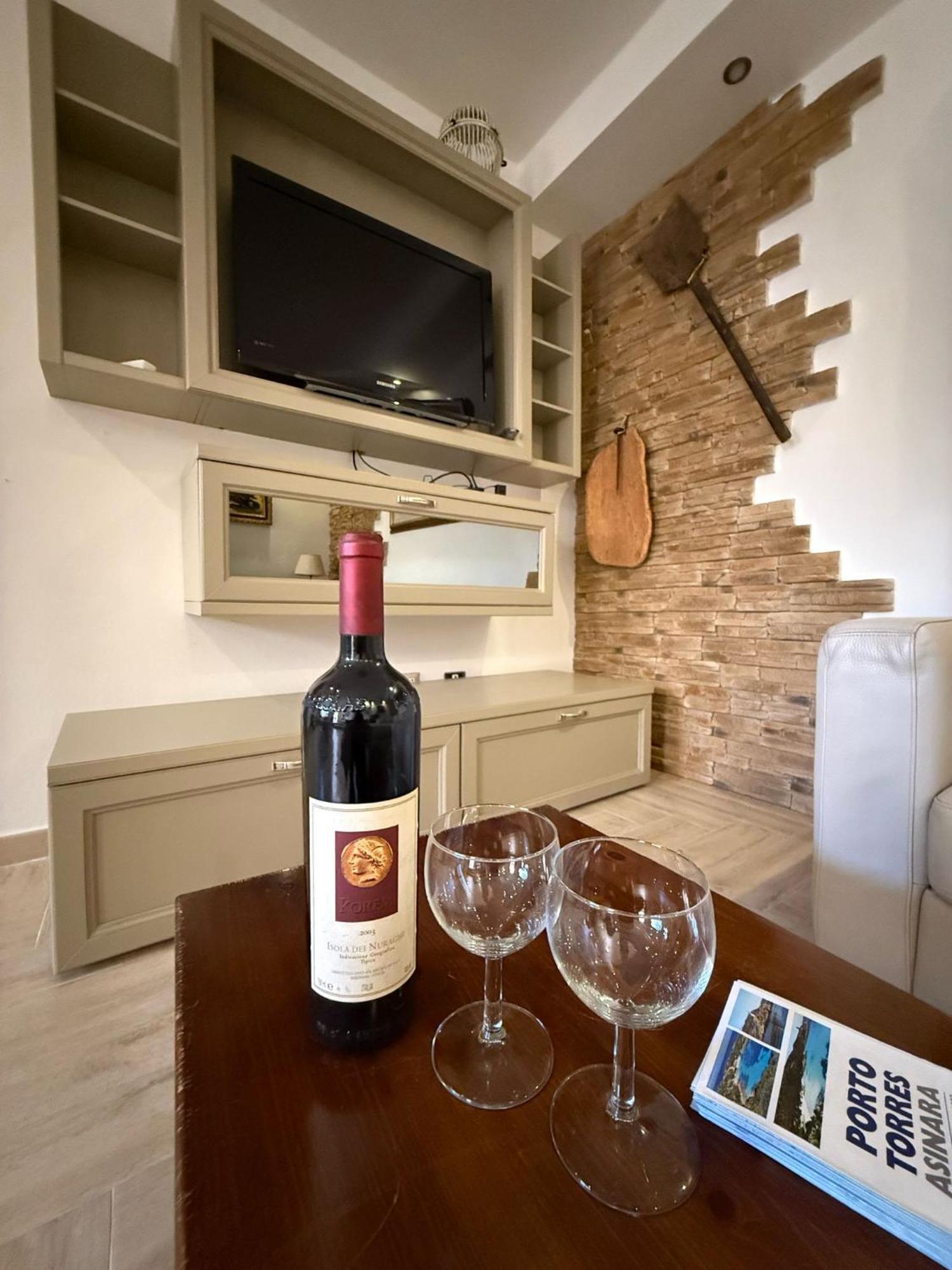 The Refuge Apartment Porto Torres Exterior foto